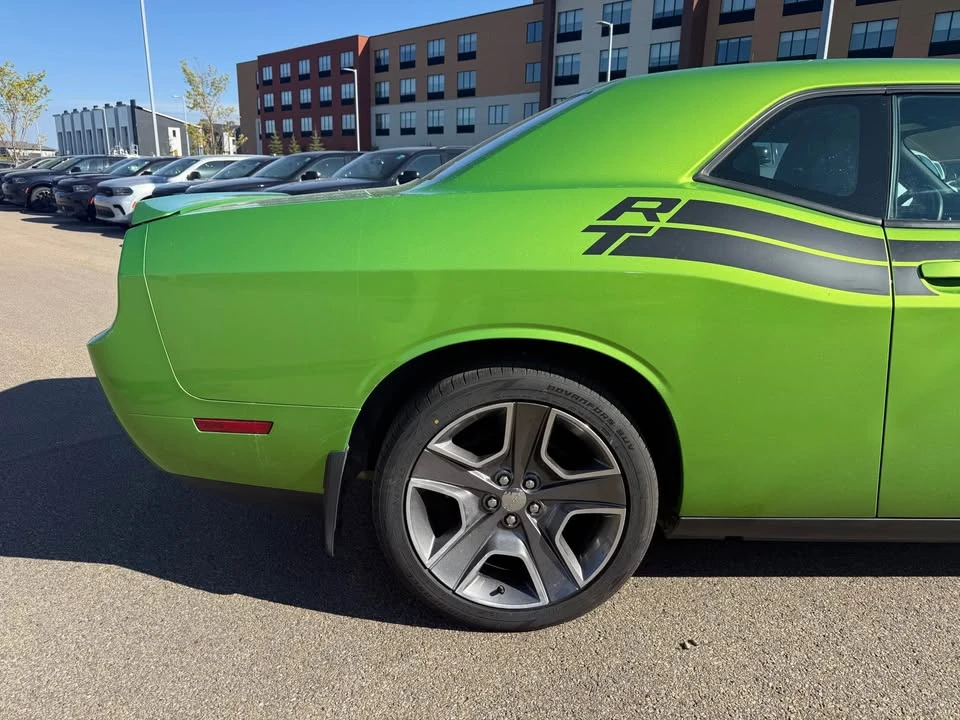 2011 Dodge Challenger 3rd Gen - Image 5 of 14
