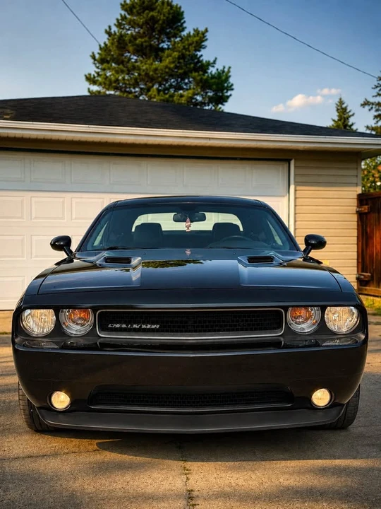 2011 Dodge Challenger 3rd Gen - Image 2 of 19