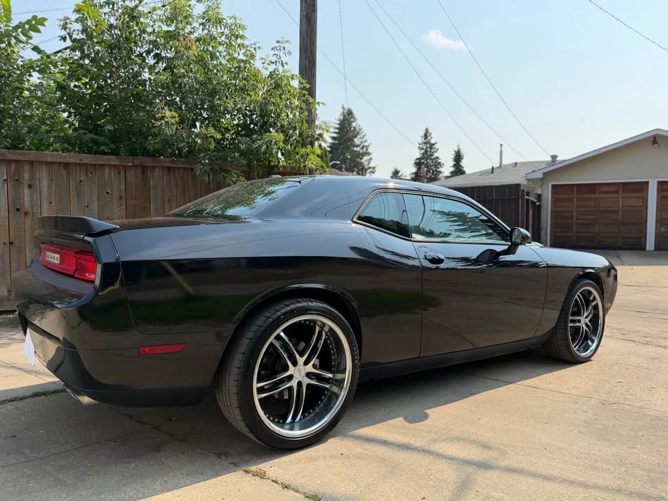 2011 Dodge Challenger 3rd Gen - Image 8 of 19