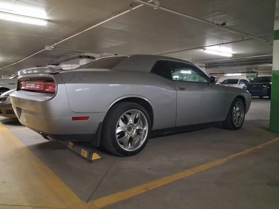 2011 Dodge Challenger 3rd Gen - Image 3 of 8