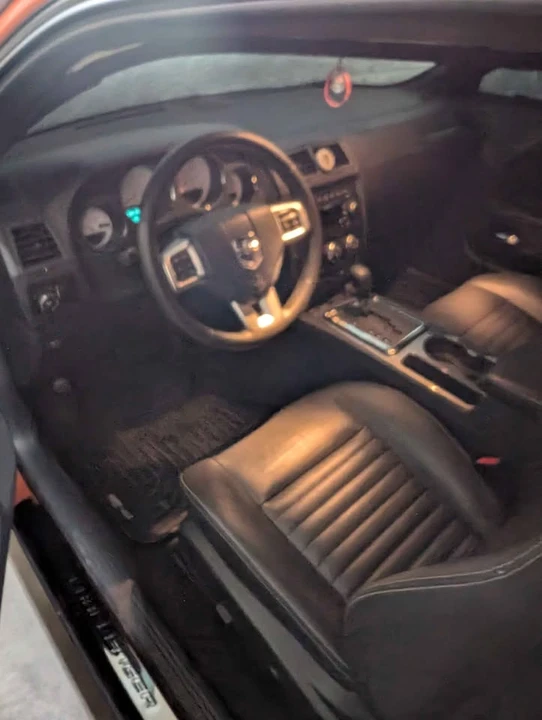 2011 Dodge Challenger 3rd Gen - Image 5 of 12