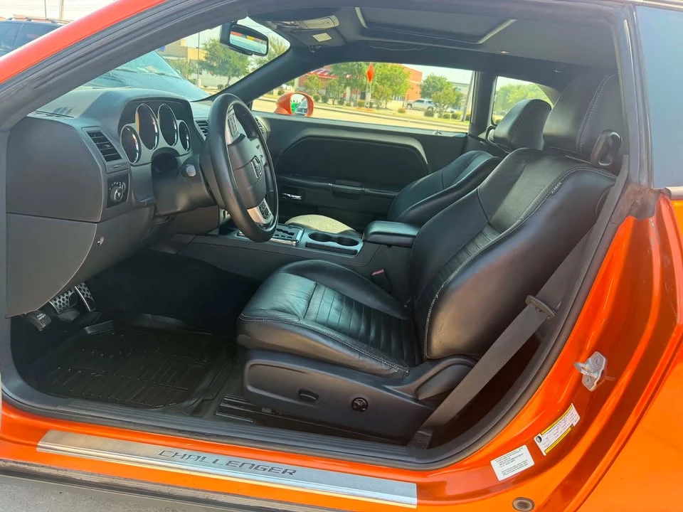 2011 Dodge Challenger 3rd Gen - Image 14 of 20