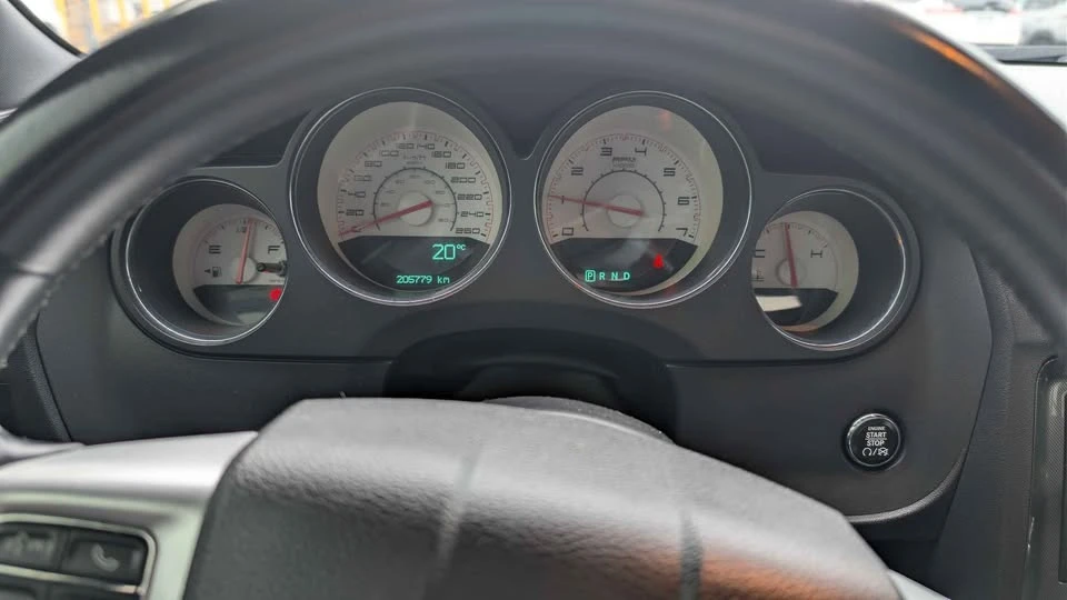 2011 Dodge Challenger 3rd Gen - Image 5 of 5