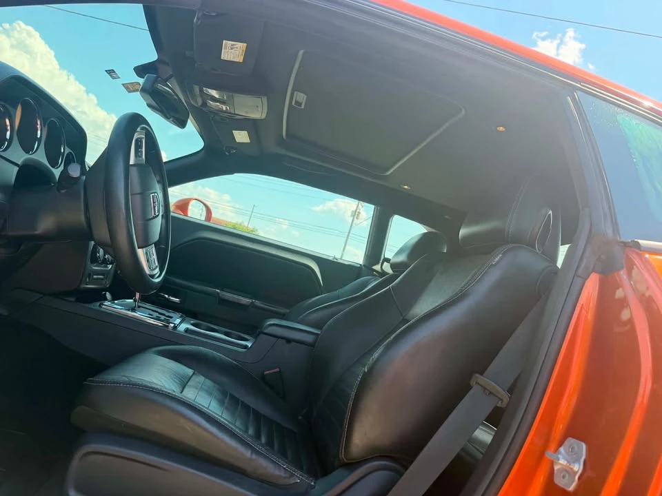 2011 Dodge Challenger 3rd Gen - Image 15 of 20