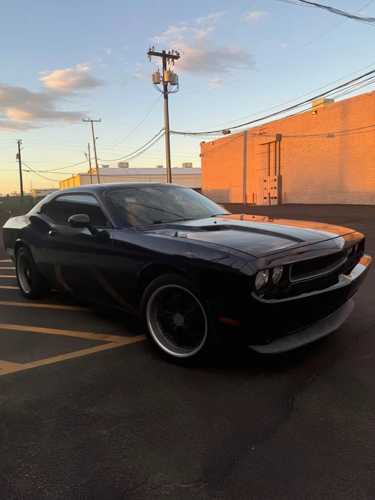2011 Dodge Challenger 3rd Gen - Image 2 of 6