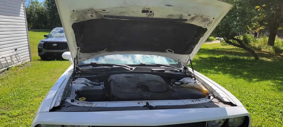2011 Dodge Challenger 3rd Gen - Image 10 of 10