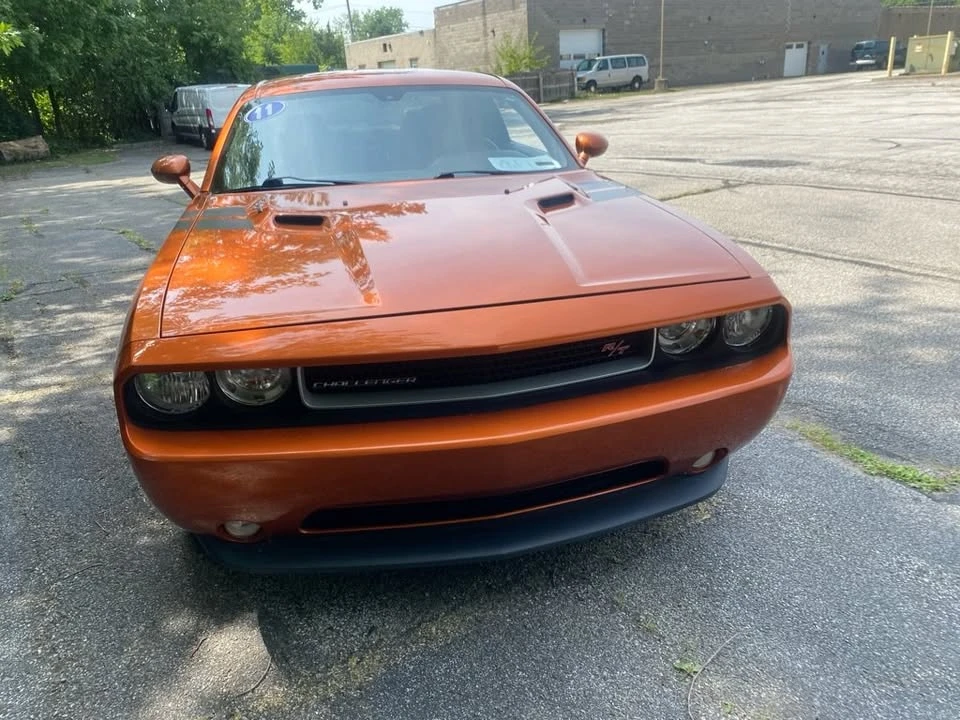 2011 Dodge Challenger 3rd Gen - Image 8 of 18