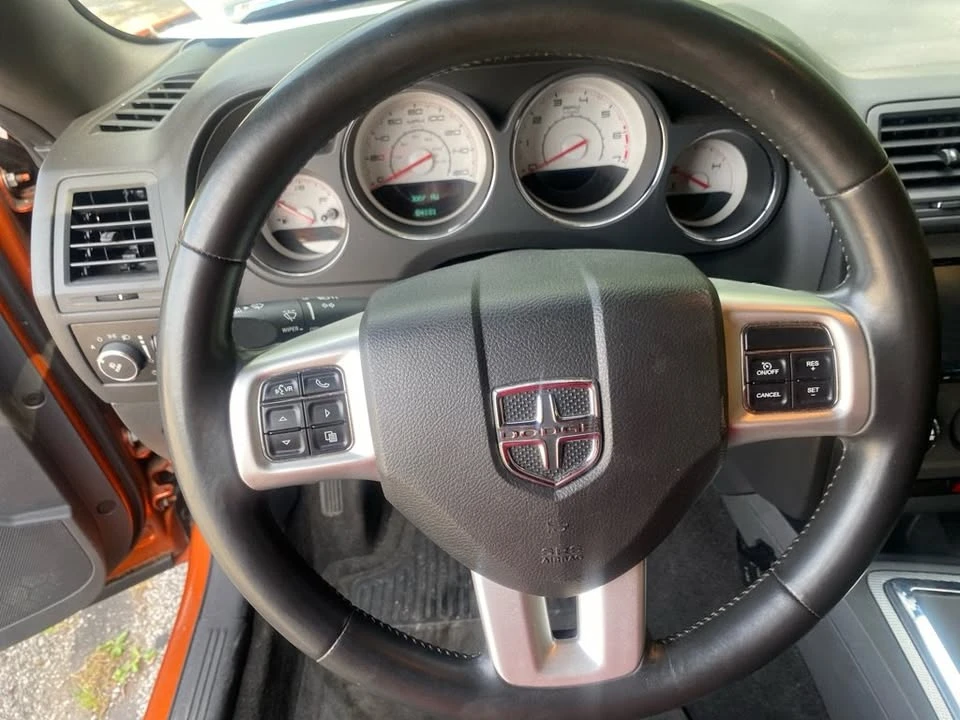 2011 Dodge Challenger 3rd Gen - Image 11 of 18