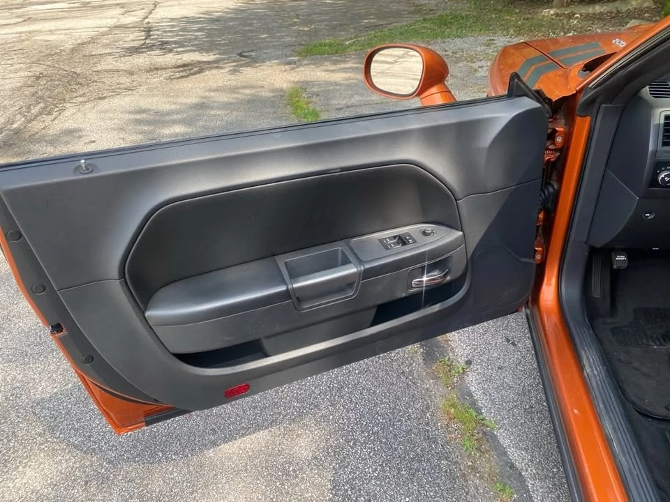2011 Dodge Challenger 3rd Gen - Image 10 of 18