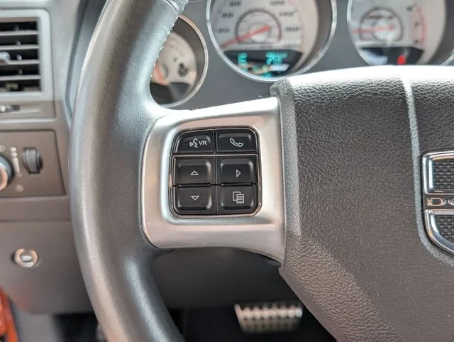 2011 Dodge Challenger 3rd Gen - Image 13 of 20