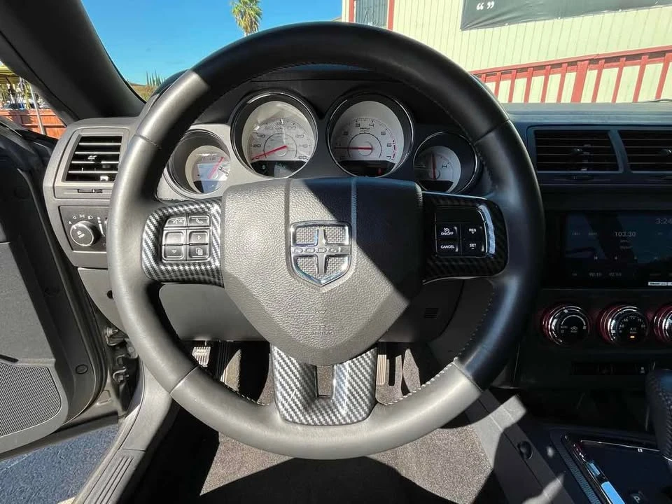 2011 Dodge Challenger 3rd Gen - Image 13 of 19