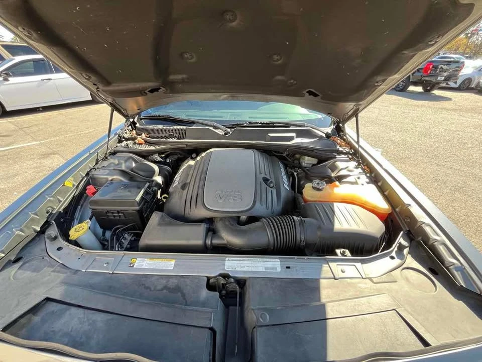 2011 Dodge Challenger 3rd Gen - Image 18 of 19
