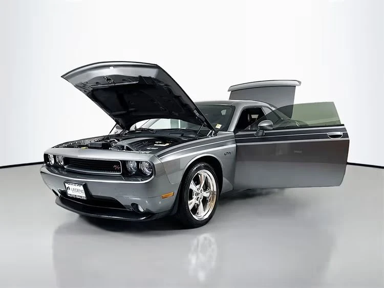 2011 Dodge Challenger 3rd Gen - Image 6 of 20