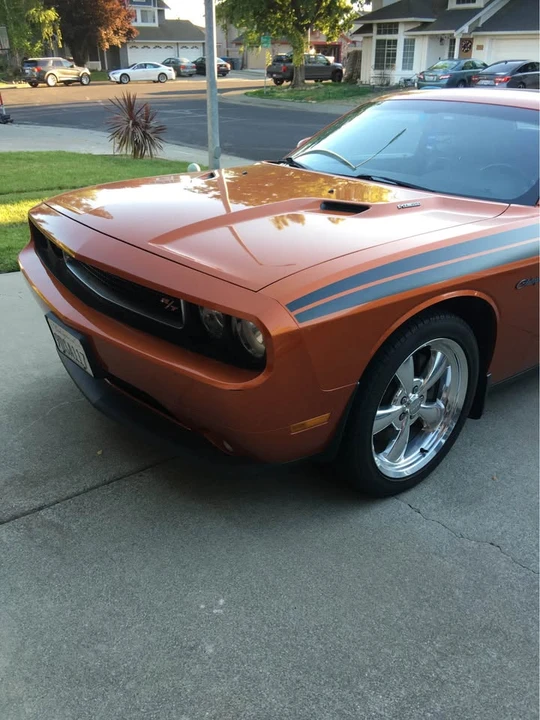 2011 Dodge Challenger 3rd Gen - Image 5 of 10