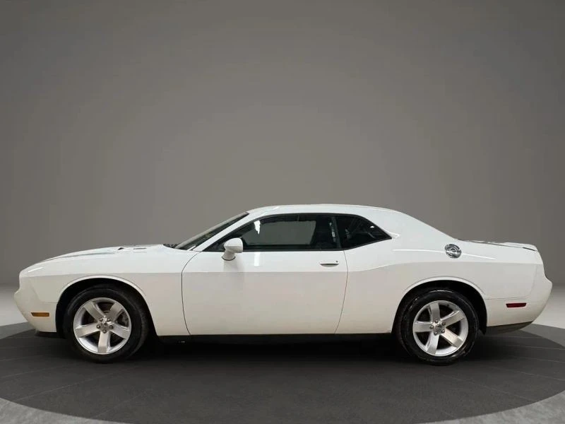 2011 Dodge Challenger 3rd Gen - Image 5 of 12