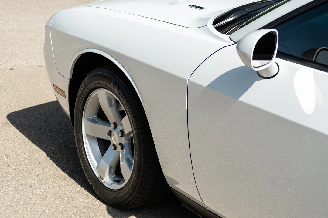 2011 Dodge Challenger 3rd Gen - Image 29 of 31