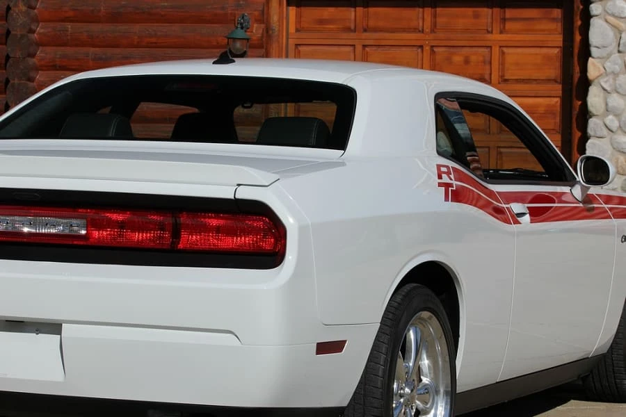 2011 Dodge Challenger 3rd Gen - Image 9 of 12