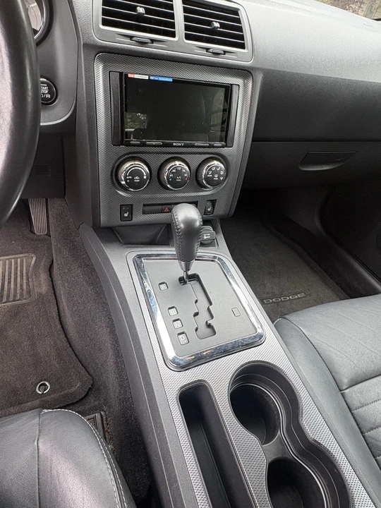 2011 Dodge Challenger 3rd Gen - Image 4 of 9