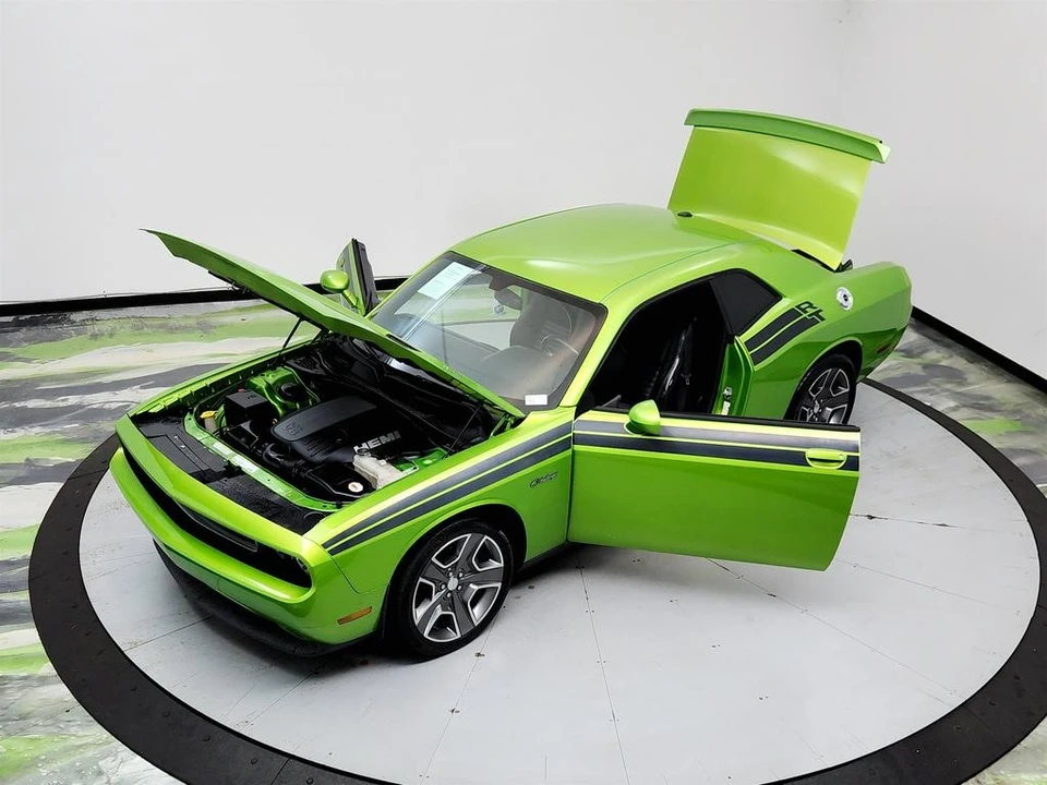 2011 Dodge Challenger 3rd Gen - Image 31 of 31