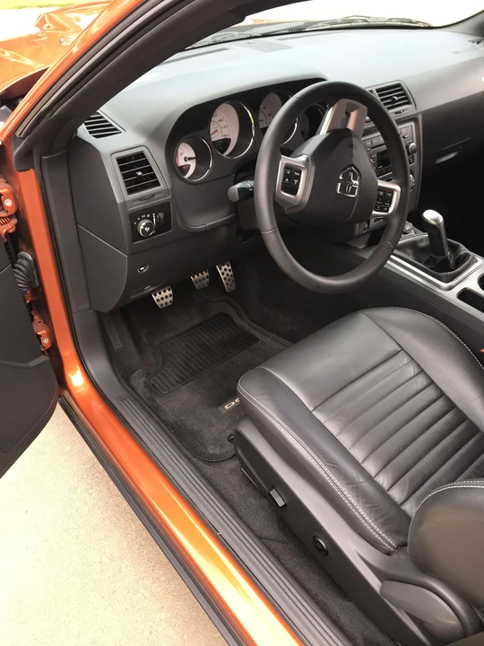 2011 Dodge Challenger 3rd Gen - Image 26 of 31