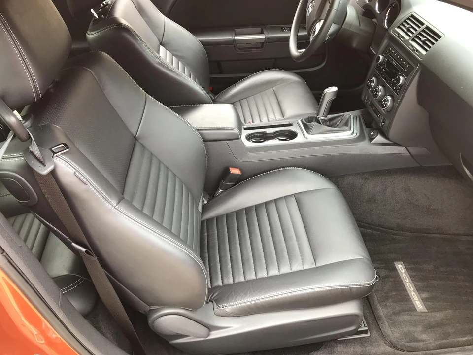 2011 Dodge Challenger 3rd Gen - Image 18 of 31