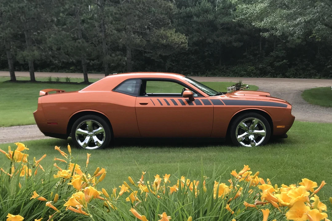 2011 Dodge Challenger 3rd Gen - Image 10 of 31