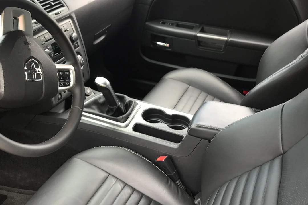 2011 Dodge Challenger 3rd Gen - Image 29 of 31