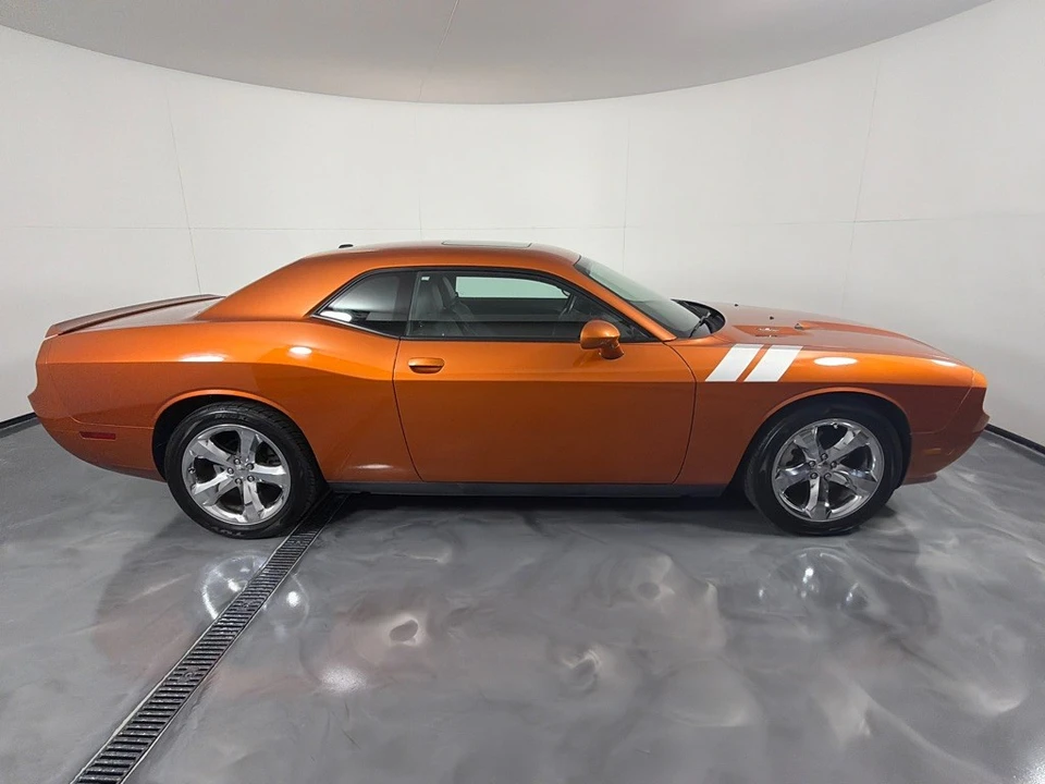 2011 Dodge Challenger 3rd Gen - Image 4 of 22