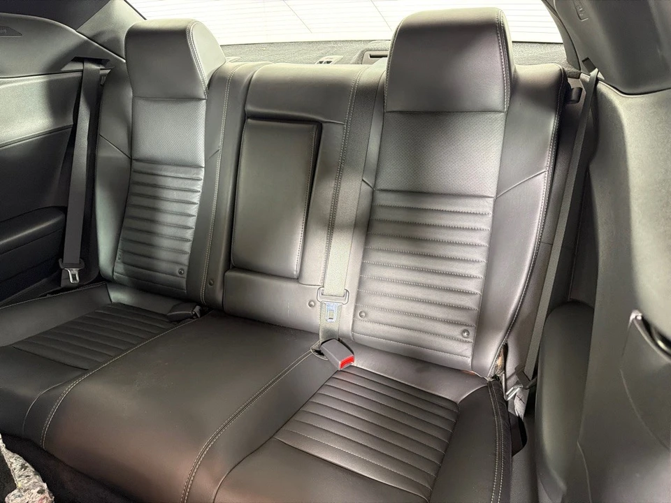 2011 Dodge Challenger 3rd Gen - Image 17 of 22
