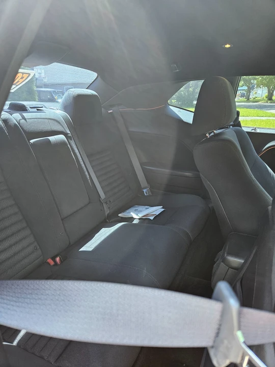 2011 Dodge Challenger 3rd Gen - Image 13 of 19