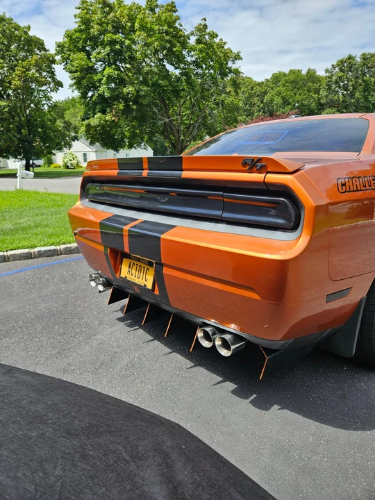 2011 Dodge Challenger 3rd Gen - Image 15 of 19