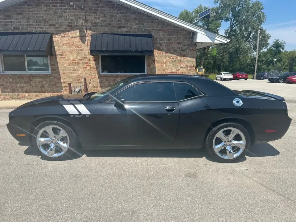 2011 Dodge Challenger 3rd Gen - Image 3 of 5