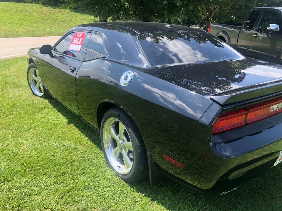 2011 Dodge Challenger 3rd Gen - Image 6 of 12