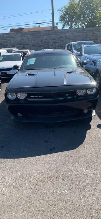 2011 Dodge Challenger 3rd Gen - Image 8 of 10