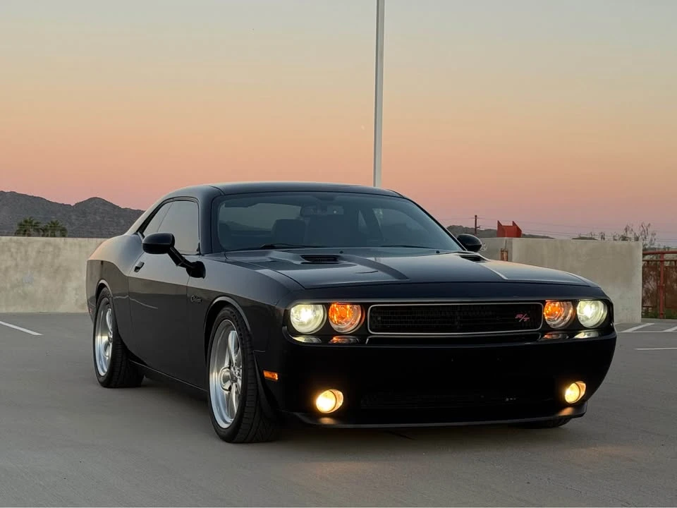 2011 Dodge Challenger 3rd Gen - Image 3 of 16