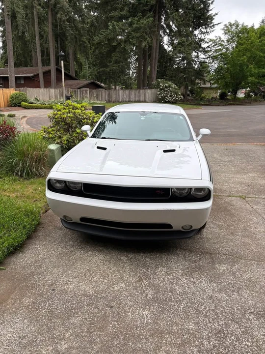 2011 Dodge Challenger 3rd Gen - Image 3 of 11