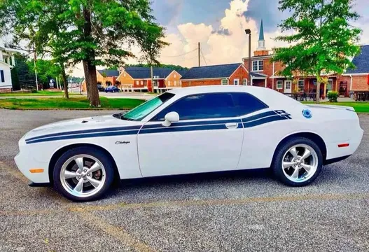 2011 Dodge Challenger R/T Classic Coupe 2D
