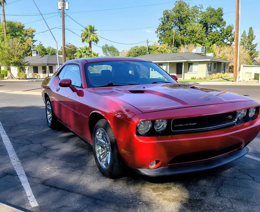 2011 Dodge Challenger 3rd Gen - Image 2 of 5