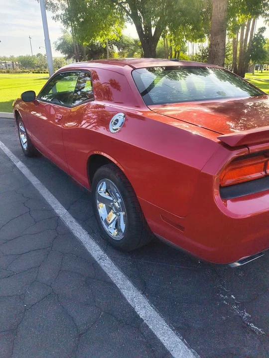 2011 Dodge Challenger 3rd Gen - Image 3 of 5