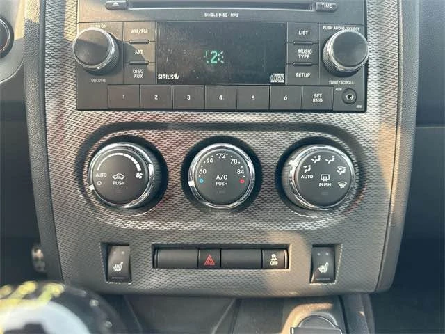 2011 Dodge Challenger 3rd Gen - Image 6 of 9