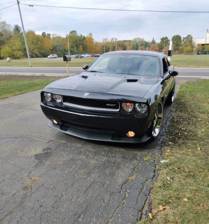 2011 Dodge Challenger 3rd Gen - Image 3 of 12