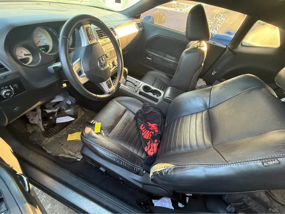 2011 Dodge Challenger 3rd Gen - Image 11 of 15