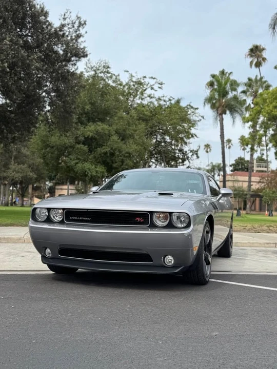 2011 Dodge Challenger 3rd Gen - Image 6 of 13