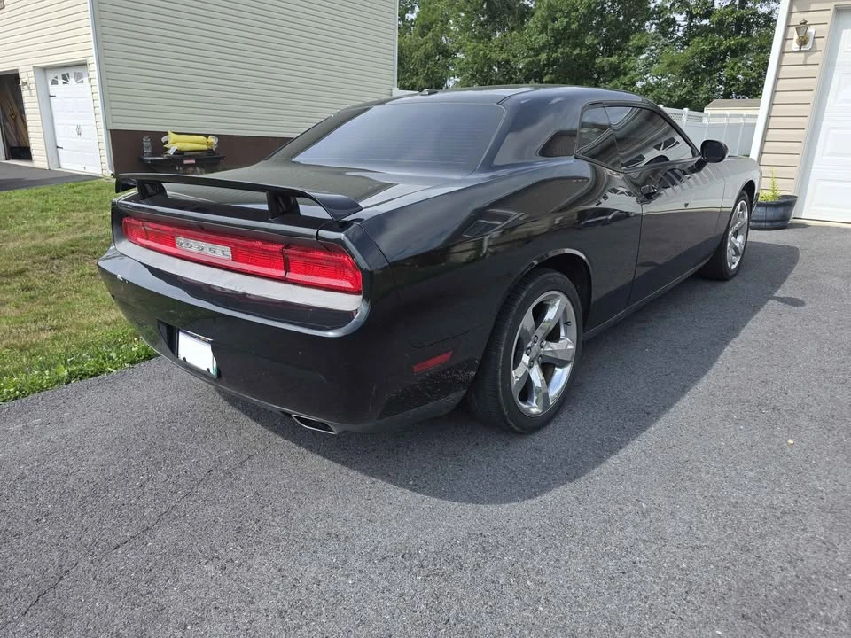 2011 Dodge Challenger 3rd Gen - Image 8 of 20