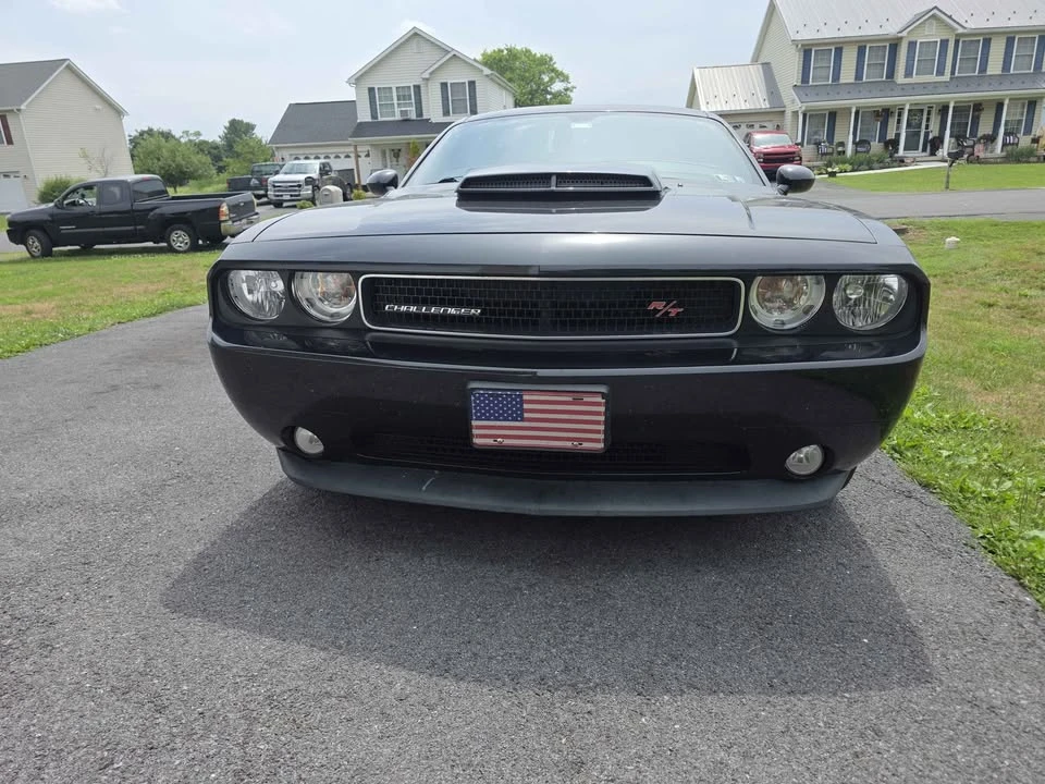 2011 Dodge Challenger 3rd Gen - Image 2 of 20