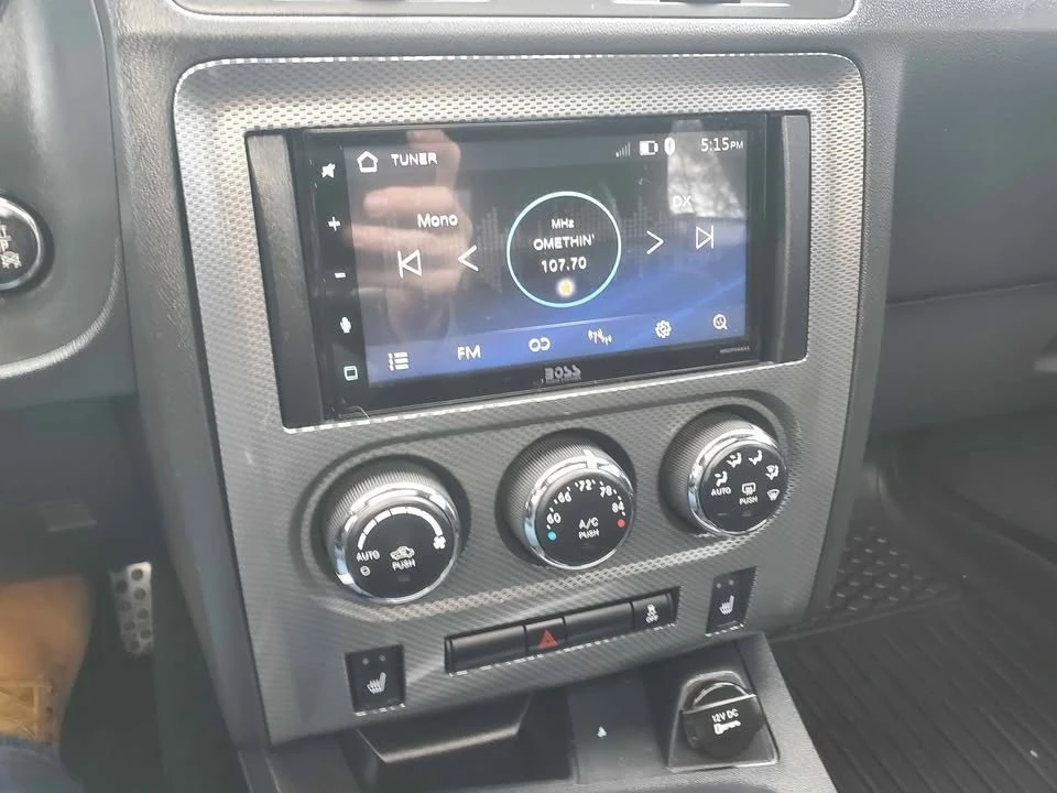 2011 Dodge Challenger 3rd Gen - Image 16 of 20