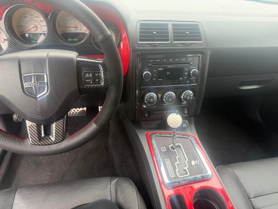 2011 Dodge Challenger 3rd Gen - Image 7 of 13