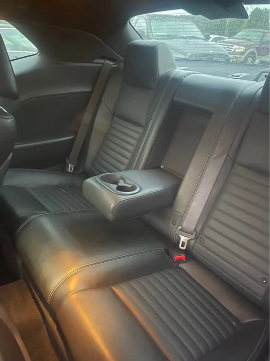 2011 Dodge Challenger 3rd Gen - Image 7 of 14