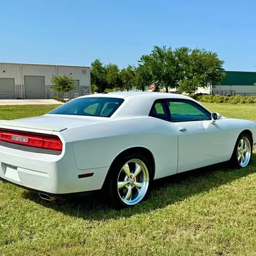 2011 Dodge Challenger R/T Coupe