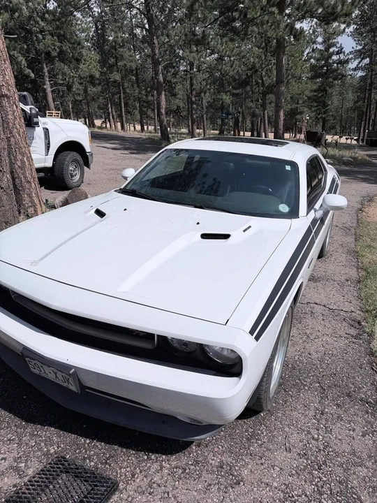 2011 Dodge Challenger 3rd Gen - Image 3 of 4